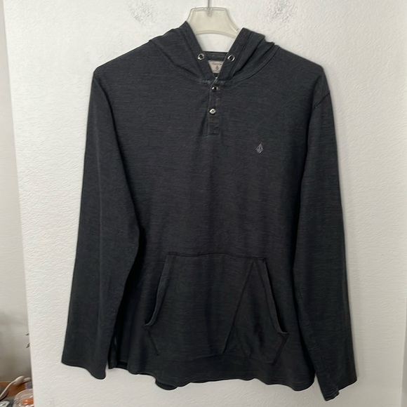 Volcom Other - VOLCOM HOODIE SWEATSHIRT SIZE XL SOFT LIGHTWEIGHT NWOT EXCELLENT CONDITION